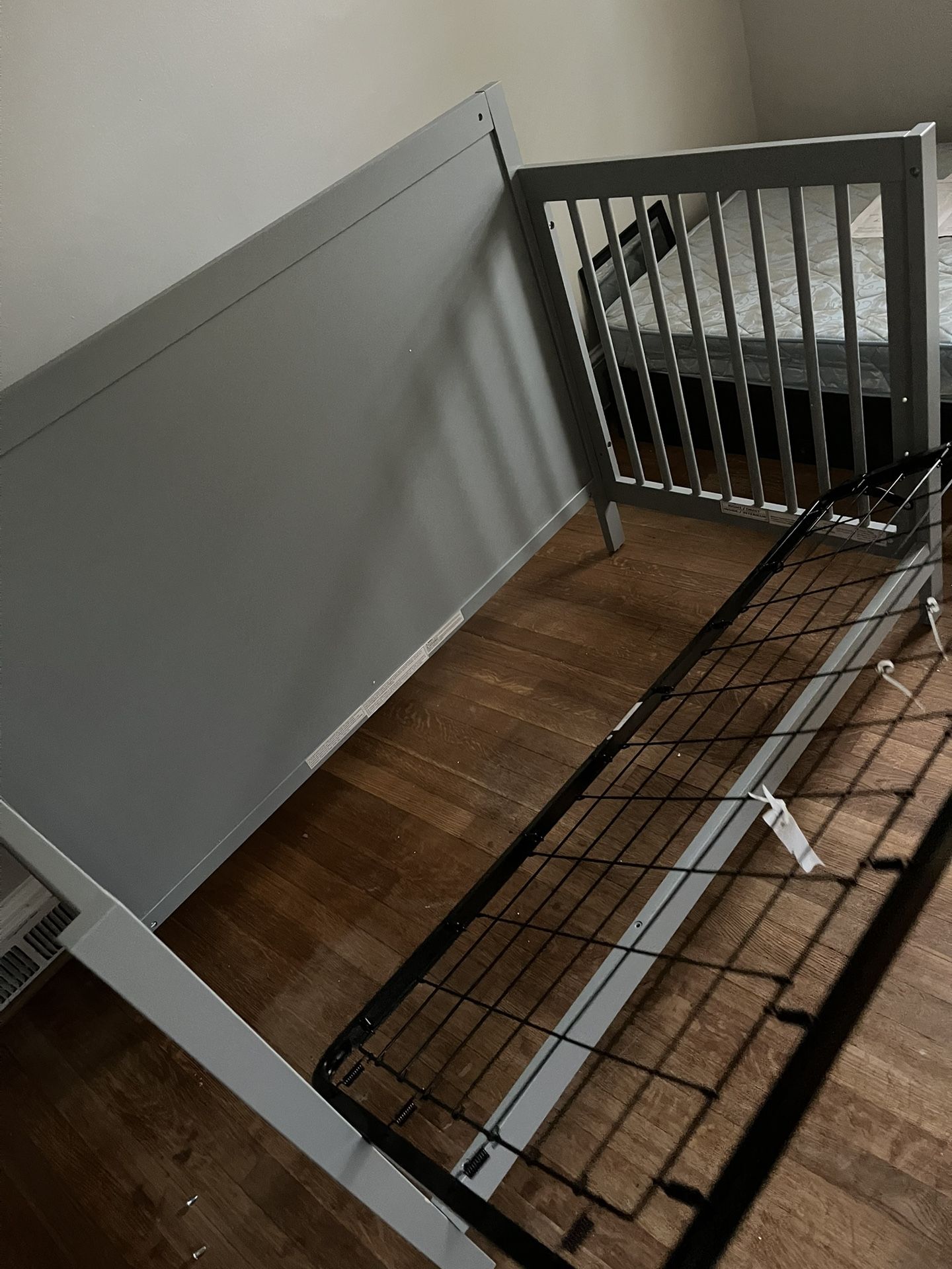 Baby Crib Oxford Brand