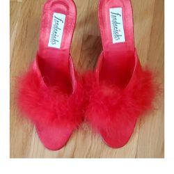 Frederick's Of Hollywood Red Slippers