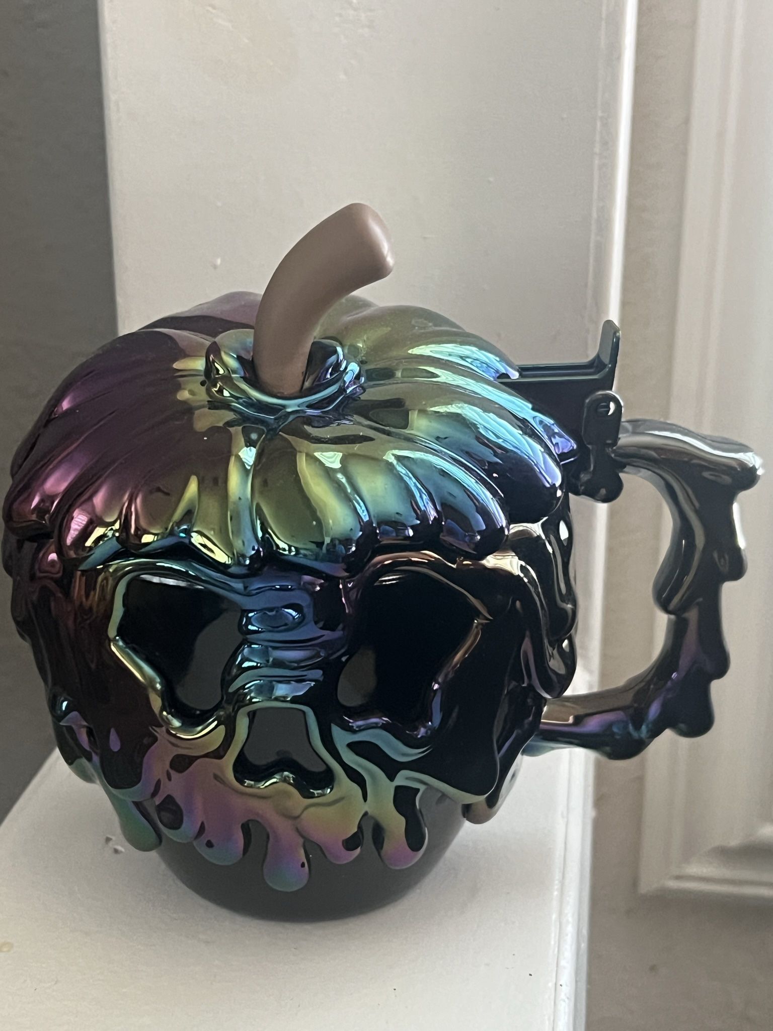 Disney Poison Apple 