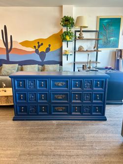 Navy Blue Dresser / 9 Drawers