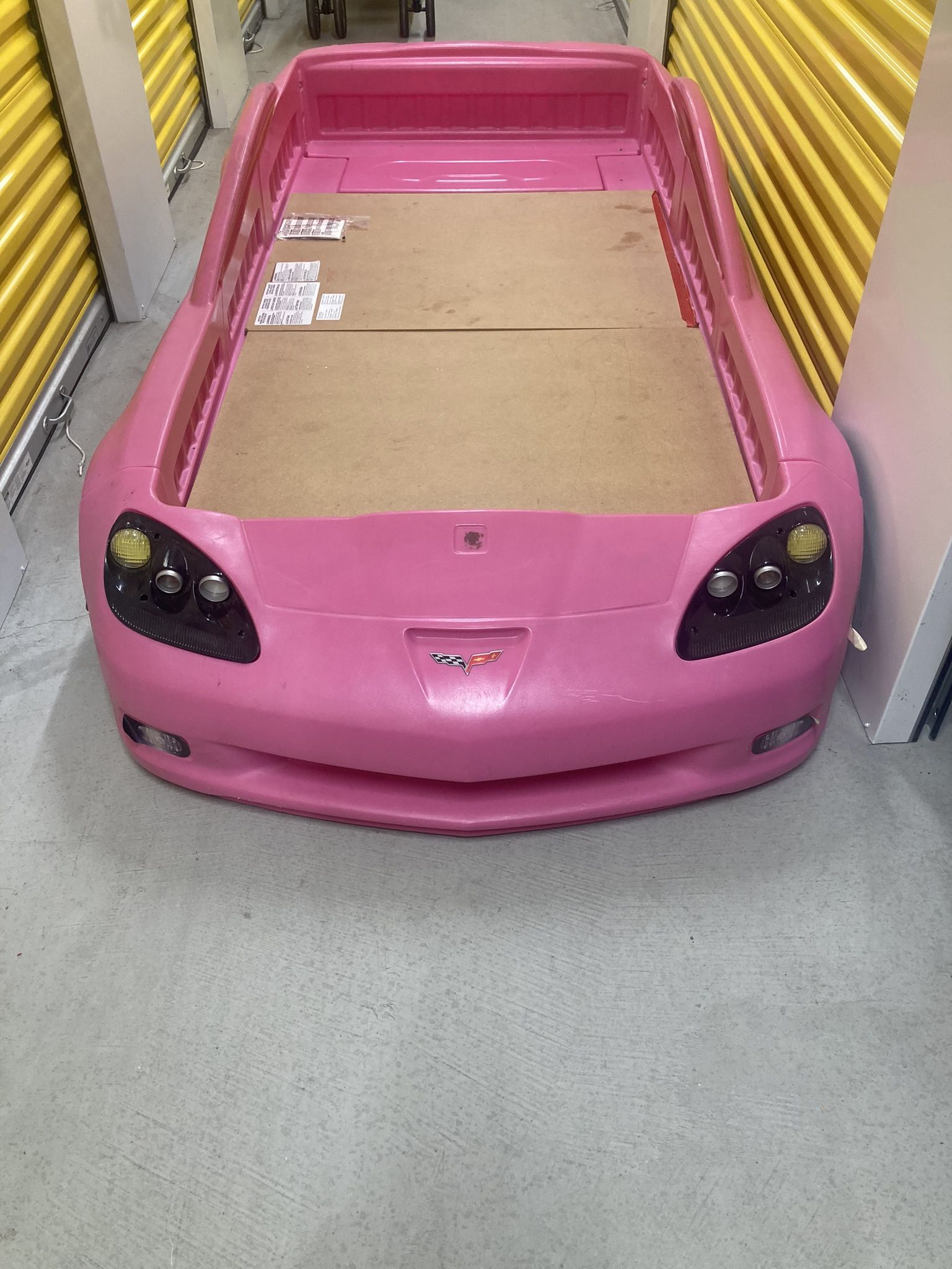 Step2 Pink Corvette Bed.