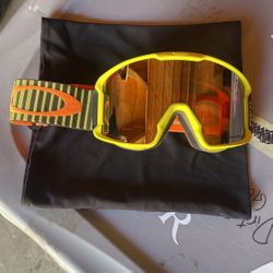 Oakley Prizm