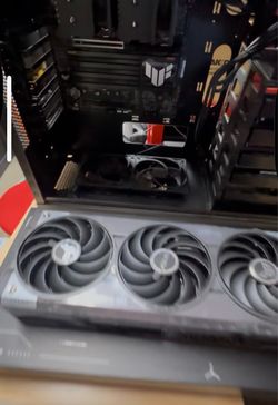 Asus TUF 5070 oc edition 12gb gddr7 pcie 5.0