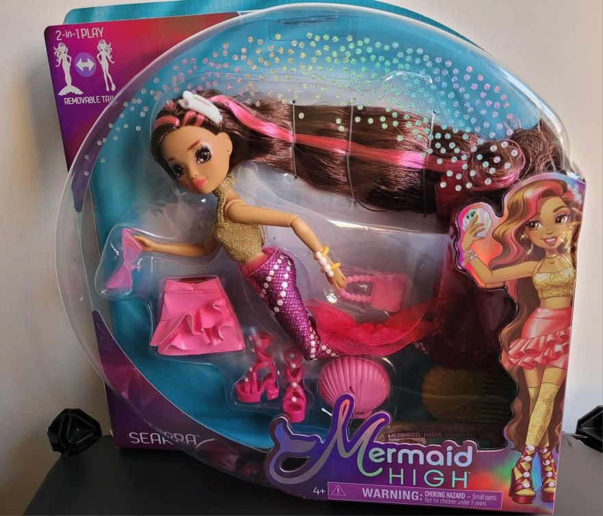 Mermaid High Finly Searra Doll 2 In 1 Play