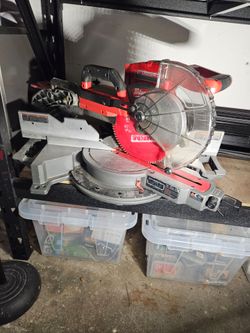 Milwaukee Cordless Miter Saw