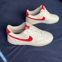 Nike Shoes 9.5