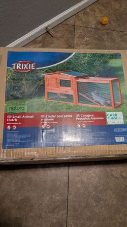 Trixie Natura Small Animal Hutch with Outdoor Run