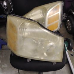 HEADLIGHTS - Nissan Titan