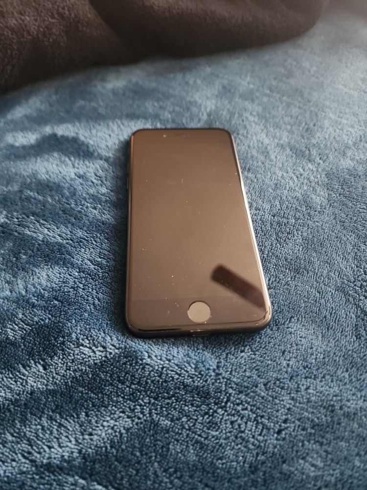 IPhone 7 Unlocked