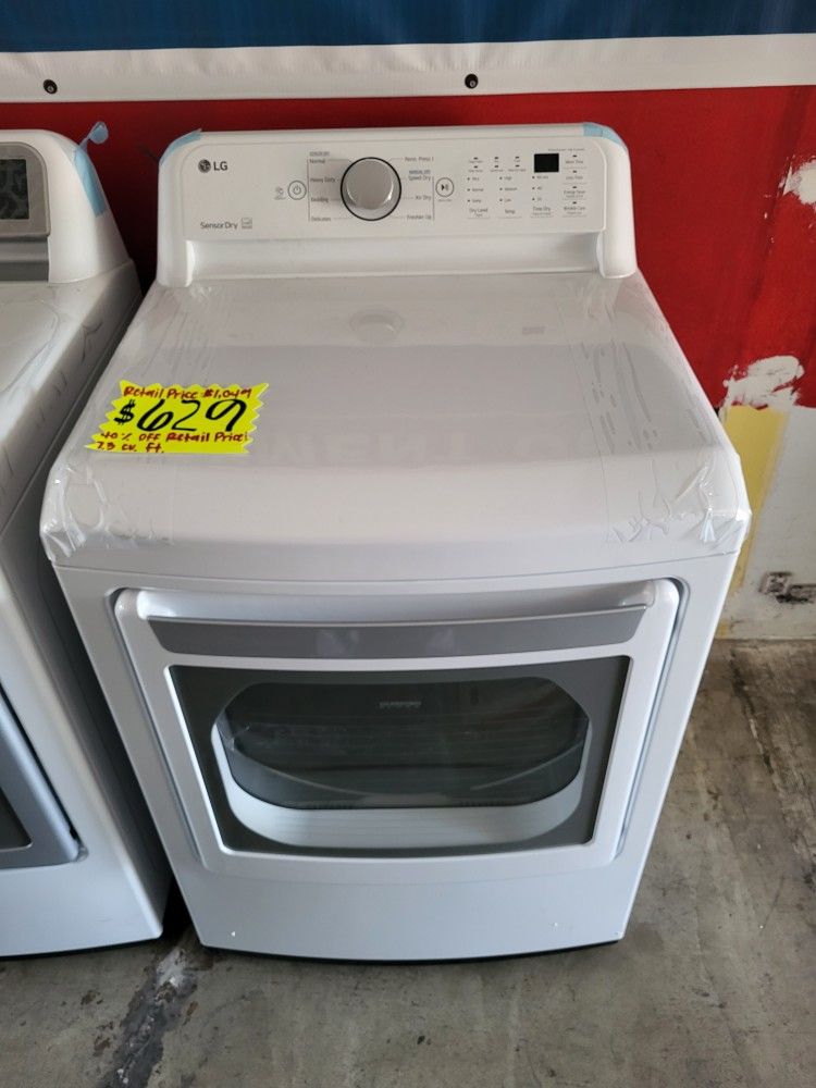 New LG Gas Dryer 7.3 Cubic Feet