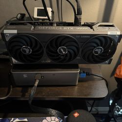 ASUS TUF GeForce RTX 5070 Ti Graphics Card + AOOSTAR AG02 EGPU Dock