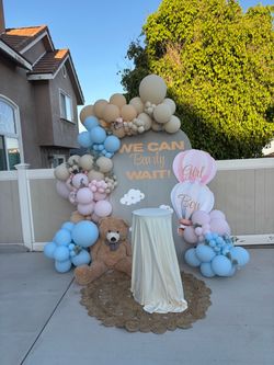 Balloon garland