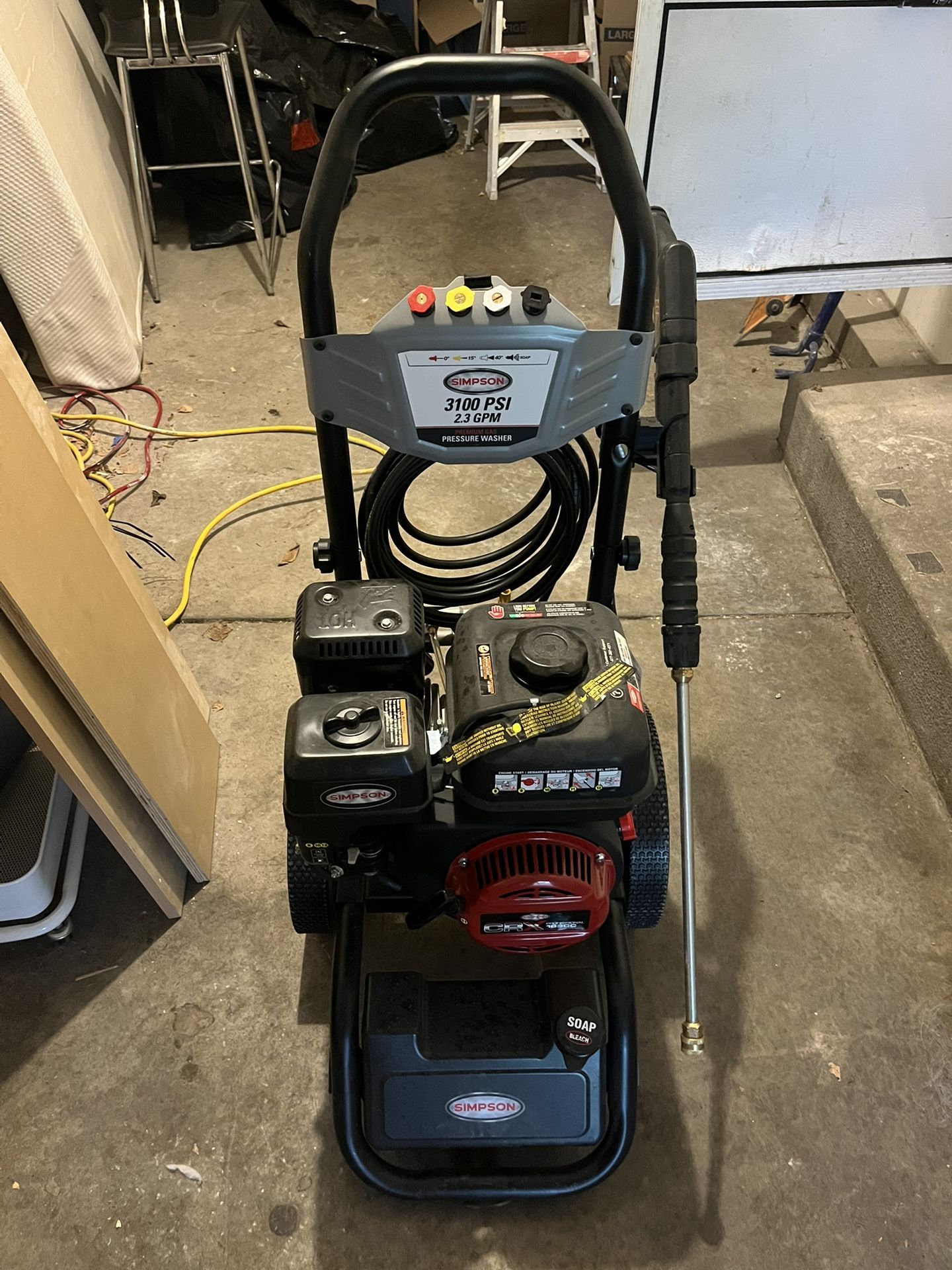 Gas Powered Pressure Washer. Simpson 3100 PSI