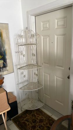 Vintage White Wrought Iron Folding Corner Shelf – Floral Shabby Chic Plant Stand