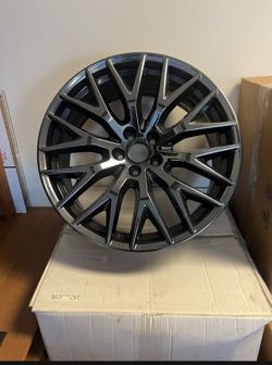 RIMS 19” LIQUID BLACK (4) BMW MINT CONDITION