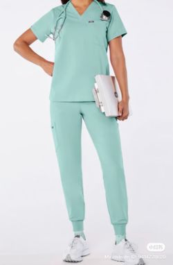 Brand New Set Of Figs Scrubs