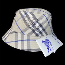 (NWT) Burberry Check Cotton Blend Bucket Hat 