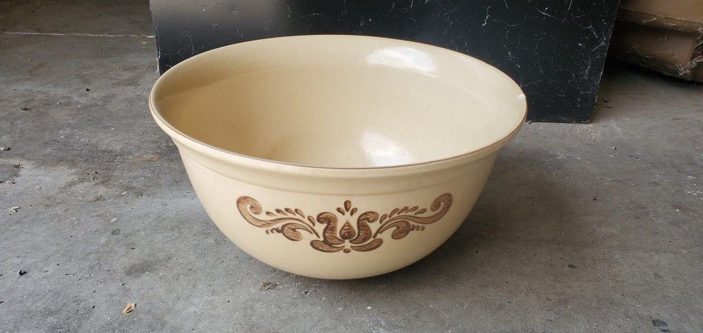 Pfaltzgraff Village Punch Bowl