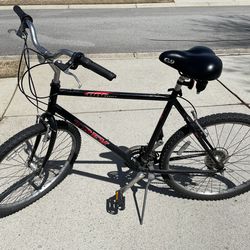 Trek mountain bike – vintage – 800 sport – men’s – black – only $85