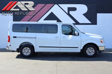 2016 Nissan NV Passenger NV3500 HD