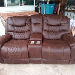 Loveseat Console Recliner
