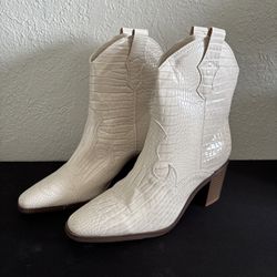 She & In Bonnie Cream Croc-Embossed Western Ankle Booties 7