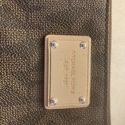 Michael Kors Wristlet
