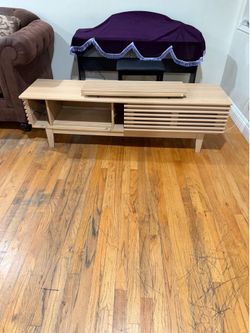 Wooden tv stand/bench