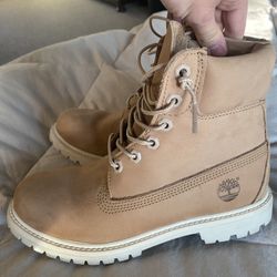 Women’s Timberland Boots 