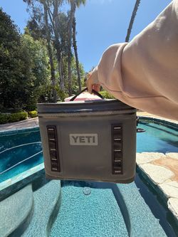 YETI Hopper Flip 18 barely used