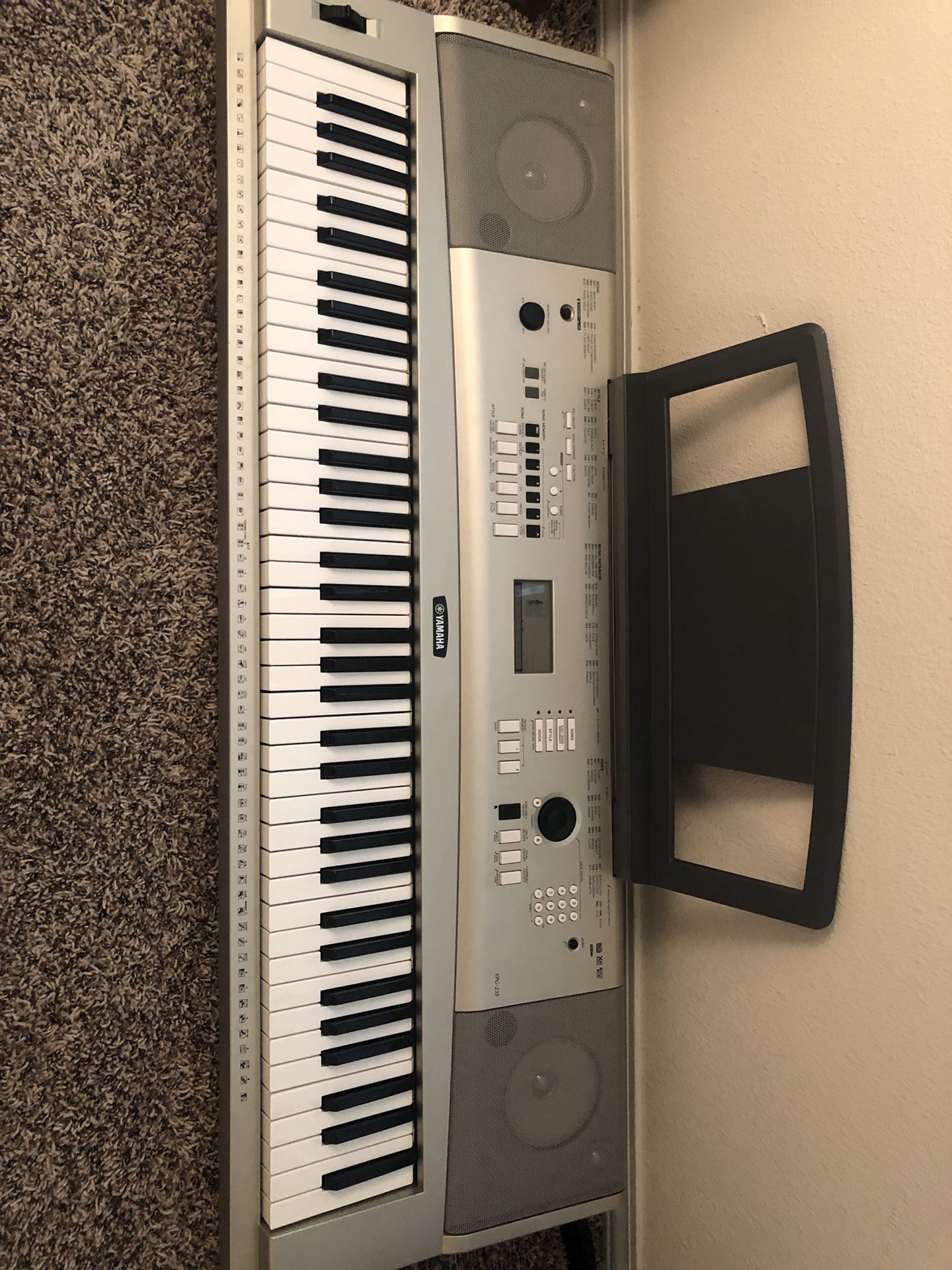 Yamaha 76-key keyboard