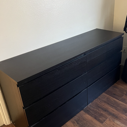 Ikea 6-Drawer Dresser – Modern Style – Great Condition