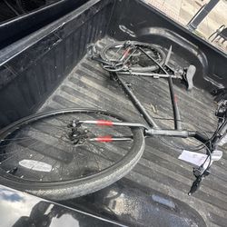  FUJI ABSOLUTE 1.9 FITNESS BIKE