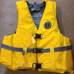 Medium Large Lift Vest