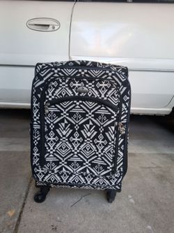 Free luggage