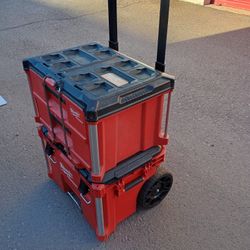 Milwaukee Rolling Tool Box,