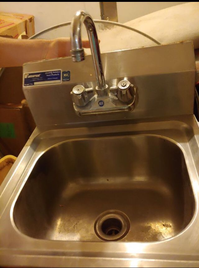 Stainless commercial sink with table