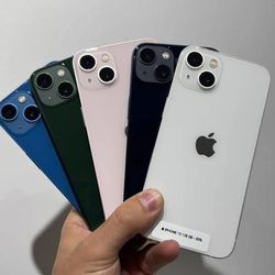 iPhone 13 128GB Unlocked 