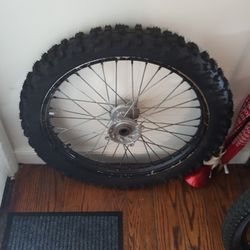 kx450/kx250 21" front wheel with brand new tire and tube.