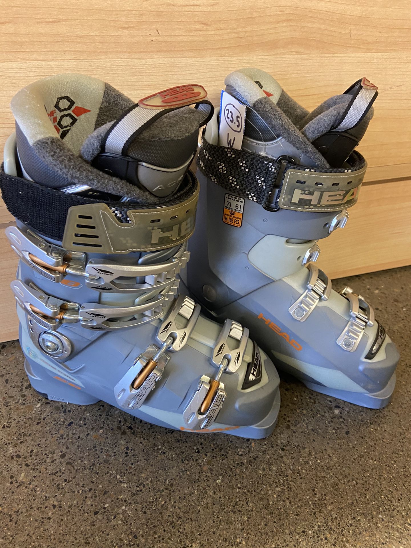 Head Edge 9.5 L HeatFit Ski Boots