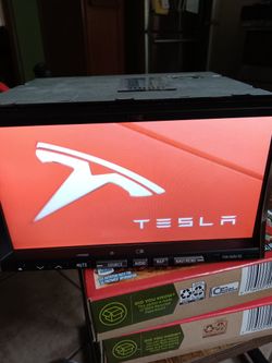 Alpine Double Din USB,CD, Bluetooth Back Up Camera Gps It Does Not Have Pre Outs 