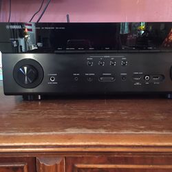 Receiver Yamaha RX-A740
