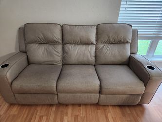 Ashley Lavenhorne Recliner Sofa (3 Seater Couch)