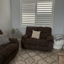 Recliner Loveseat 