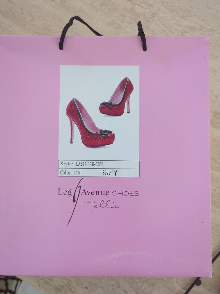 Red 5" Glitter Pump Size 7 Shoes Brand New