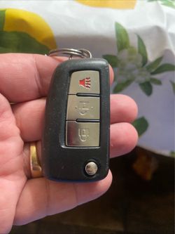 Car Key Fob Remote 3-Button  nissian