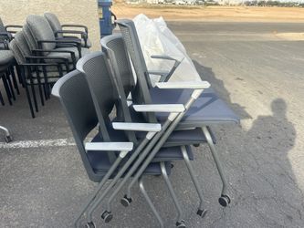 Haworth  Guest Side  Lobby Waiting Room Classroom Training Room Office Chairs 