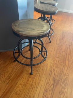 Adjustable stools