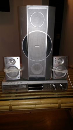 Philips 5 disc CD and DVD player with surround sound and Center bass speaker