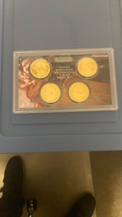 2007 United States Mint Presidential $1 Coin Proof Set.